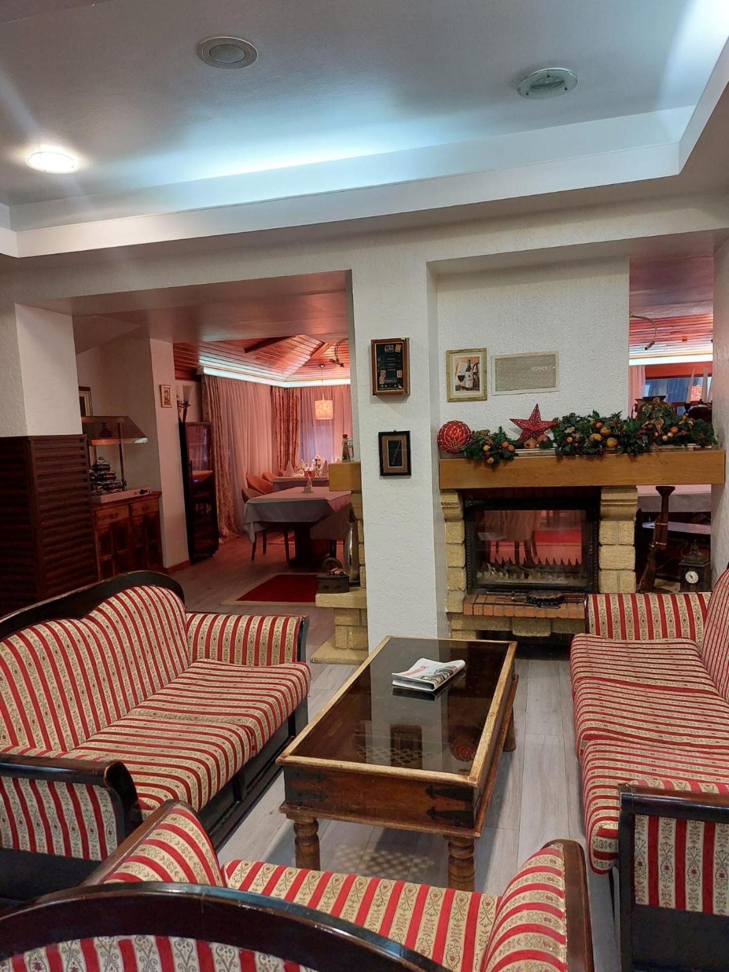 ולאסיץ Hotel Pahuljica מראה חיצוני תמונה